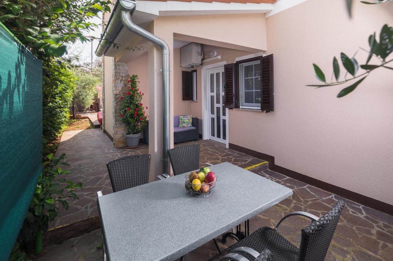 Mario Apartman Poreč Kültér fotó